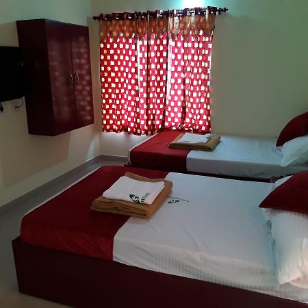 Hotel Ganga Residency Kuzhittura Εξωτερικό φωτογραφία